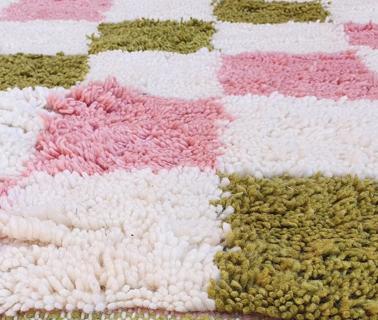 Beni Ourain,Artistic Rug,Geometric Rug,Moroccan Rug,Soft Wool Rug,Custom Rug,Green and Pink,Green Checkered,Fluffy Thick Rug,Genuine Beni Ourain,Checkered Colour Rug,Kids Checkered Rug,Anniversary Gifts,Christmas Gifts,Housewarming Gifts