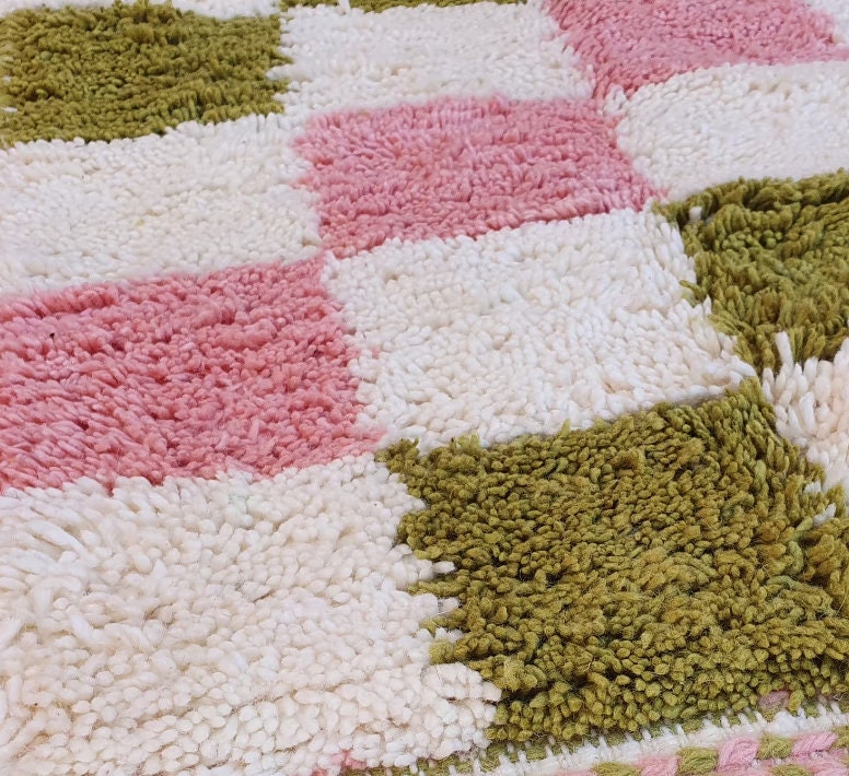 Beni Ourain,Artistic Rug,Geometric Rug,Moroccan Rug,Soft Wool Rug,Custom Rug,Green and Pink,Green Checkered,Fluffy Thick Rug,Genuine Beni Ourain,Checkered Colour Rug,Kids Checkered Rug,Anniversary Gifts,Christmas Gifts,Housewarming Gifts