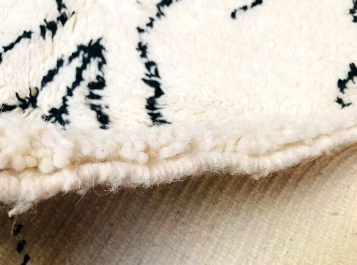 Authentic Beniourain Rug, Wool Handmade Rug, Moroccan Custom Rug, Black and White rug, Custom White and Black Rug, Black Area Rug For Living